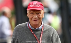 In memoria di Niki Lauda: campione in pista e fuori