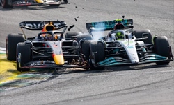 Incidente Verstappen-Hamilton, Max accusa: «Ho percepito subito la sua intenzione»