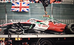 Incidente Zhou, la FIA pensa a nuovi test per i roll hoop. Sostegno dai team, anche se...