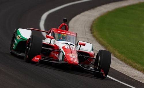 Indy 500 - Magia Shwartzman, il rookie della Prema conquista la pole a Indianapolis