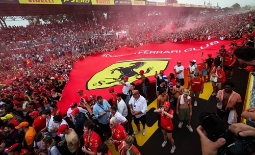 Invasione di pista a Monza, la guida per i Tifosi: ecco tutti i varchi - Invasione di pista a Monza, la guida per i Tifosi: ecco tutti i varchi