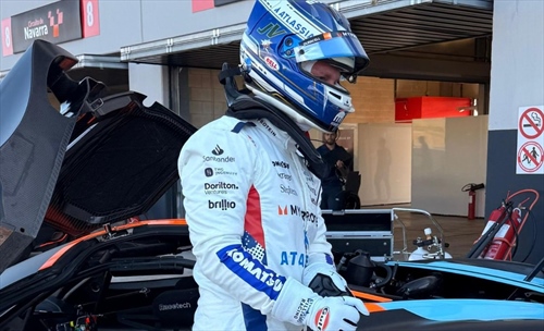 James Vowles tra pista e futuro: test GT3 in Spagna e ambizioni mondiali con Williams - James Vowles tra pista e futuro: test GT3 in Spagna e ambizioni mondiali con Williams