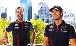 Jordan: «Perez sta facendo un lavoro magico. Ricciardo? Per quanto ci piaccia...» - Jordan: «Perez sta facendo un lavoro magico, Ricciardo...»
