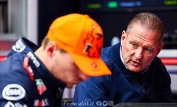 Jos Verstappen bacchetta il figlio: «Non puoi prendere sempre tutti a 'schiaffi'»
