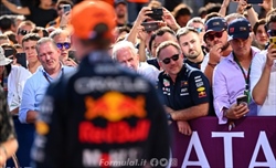 Jos Verstappen bacchetta il figlio: «Non puoi prendere sempre tutti a 'schiaffi'» - Jos Verstappen bacchetta il figlio: «Non puoi prendere sempre tutti a 'schiaffi'»