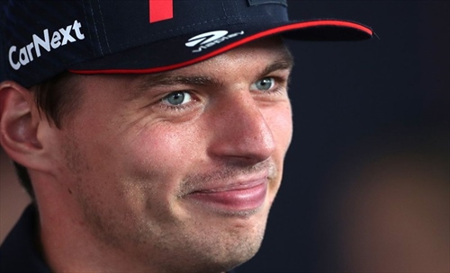 Jos Verstappen conferma le voci: Max non ha parlato solo con Mercedes
