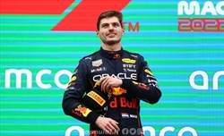 Jos Verstappen: «Max ha superato tutti facilmente, come fa sempre»