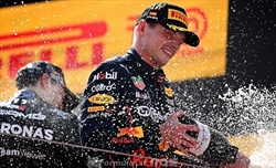 Jos Verstappen: «Max non avrebbe vinto senza l'infuriato team radio alla squadra» - Jos Verstappen: «Max non avrebbe vinto senza la rabbia espressa nel team radio alla squadra»