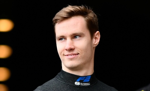 Joshua Durksen, pronto per la sua quarta stagione in F2: nel 2027 correrà con Hitech