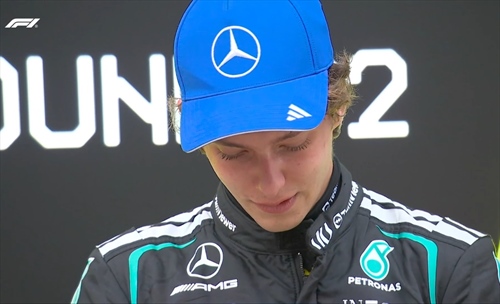 Kimi in lacrime: «Non riesco a parlare, abbiamo riportato l’Italia in vetta» - Kimi in lacrime: «Non riesco a parlare, abbiamo riportato l’Italia in vetta»