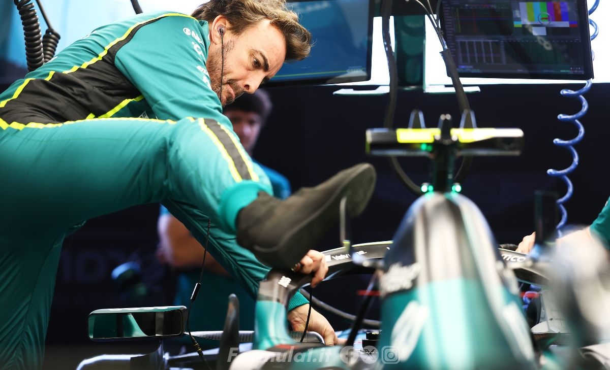 L'aerodinamica è un problema. Alonso: «L'Aston Martin deve ancora capire le regole»