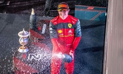 L'ammissione di Sainz: Leclerc in vantaggio. Titolo? Ecco quale sarebbe lo scenario ideale - L'ammissione di Sainz: Leclerc in vantaggio. Titolo? L'ideale sarebbe lottare soltanto tra noi