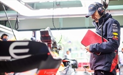 L'elogio di Hakkinen ad Adrian Newey