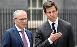 L'indiscrezione: Wolff pronto a diventare capo della F1