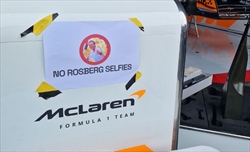 L'ingegnoso trucco della McLaren per difendersi dalle «gufate» di Rosberg