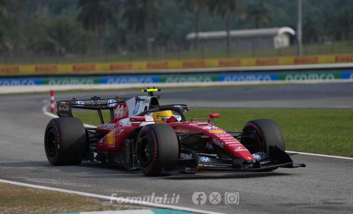 Bahrain GP, Hamilton, Ferrari