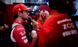La Ferrari non riesce a far funzionare gli aggiornamenti in pista, Vasseur conferma - La Ferrari non riesce a far funzionare gli aggiornamenti in pista, Vasseur conferma