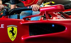 La FIA chiede i team rispondono: Ferrari tra le squadre ad avere dei nuovi specchietti in Olanda