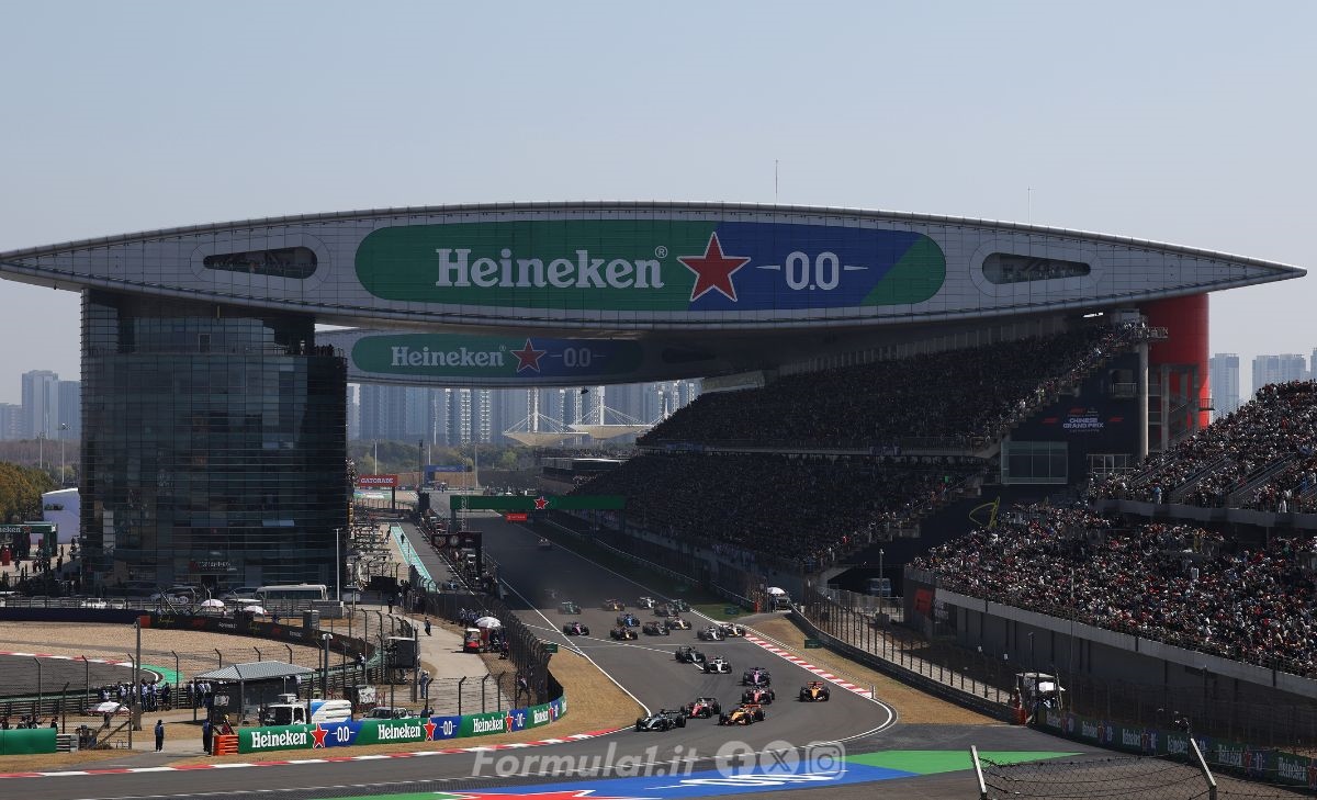 La FIA introduce un aiuto nelle partenze, ma c'è già il rischio «furbetti»  