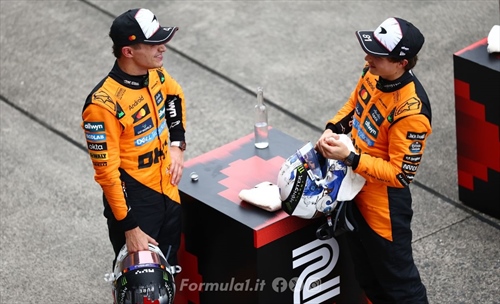 La macchina è da Mondiale, ma la squadra? Suzuka espone tutti i limiti della McLaren - La macchina è da Mondiale, ma la squadra? Suzuka espone tutti i limiti della McLaren