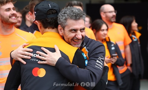La macchina è da Mondiale, ma la squadra? Suzuka espone tutti i limiti della McLaren - La macchina è da Mondiale, ma la squadra? Suzuka espone tutti i limiti della McLaren