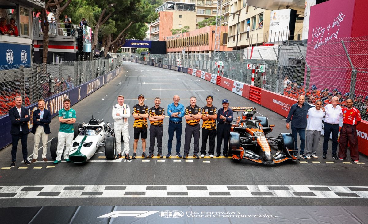La McLaren emoziona per i suoi 1000 GP