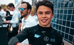 La Mercedes perde de Vries: «Triste vedere per chi guiderà»