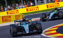 La Mercedes rompe il silenzio: ecco cosa è successo alla W15 di Russell