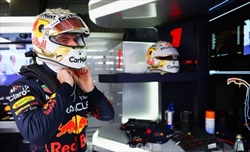 La RB18 finisce nel mirino di Jos Verstappen: «Vettura non adatta allo stile di Max» - La RB18 finisce nel mirino di Jos Verstappen: «Vettura non adatta allo stile di Max»
