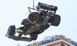 Red Bull attacca: «Gli avversari possono copiarci il fondo, non li renderà veloci»  - La Red Bull attacca: «Gli avversari possono copiaci il fondo, non li renderà veloci» 