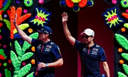La Red Bull deve chiedere scusa a Verstappen e Perez - La Red Bull deve chiedere scusa a Verstappen e Perez