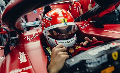La strategia di Leclerc funzionerà? Le opinioni del team di Sky