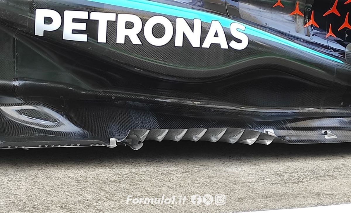 Mercedes, fondo, Britishgp