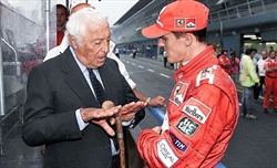 Lapo Elkann: «Gianni Agnelli ha salvato la Ferrari, amava Schumi e Villeneuve. E su Senna...» - Lapo Elkann: «Gianni Agnelli ha salvato la Ferrari, amava Schumi e Villeneuve. E su Senna...»