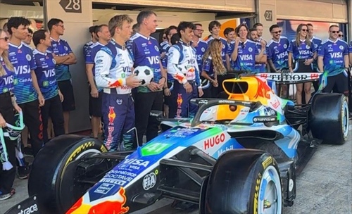 Lawson e Lindblad tornano in zona punti: la sfida con Alpine continua 