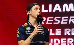 Lawson sarà al volante dell’AlphaTauri anche in Qatar. Test fallito per Ricciardo - Lawson sarà al volante dell’AlphaTauri anche in Qatar. Test fallito per Ricciardo