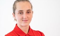 Le 3 donne pilota che hanno maggiori possibilità di arrivare in F1, una cresciuta nel FDA - Le 3 donne pilota che hanno maggiori possibilità di arrivare in F1, una cresciuta nel FDA