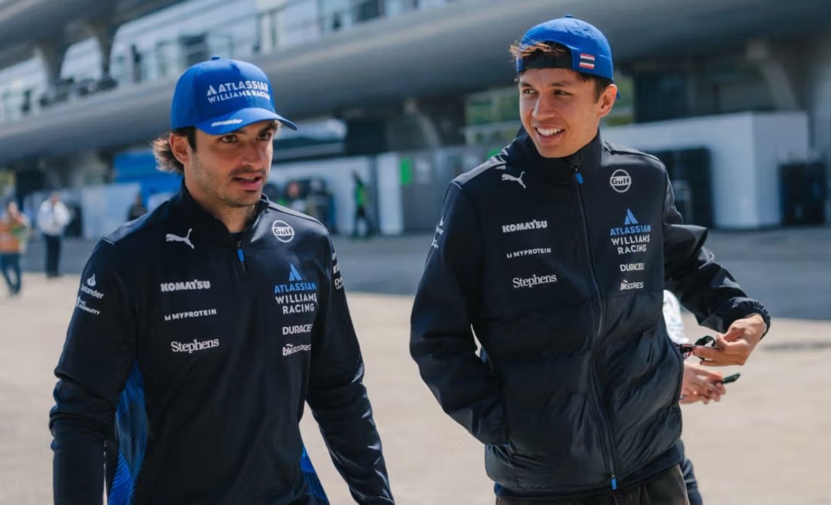 Le ambizioni di Albon e Sainz sul weekend di Jeddah: «Pronti alla rivincita» Le ambizioni di Albon e Sainz sul weekend di Jeddah: «Pronti alla rivincita»