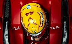 Le prime sensazioni di Hamilton sulla SF-25: 