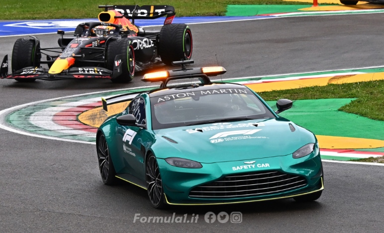 Dal 2021 Safety Car anche Aston Martin