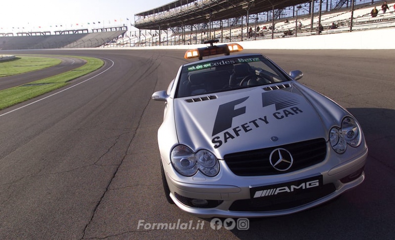 Safety Car Mercedes