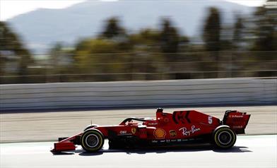 Le scuderie copiano la Mercedes, high rake addio - Le scuderie copiano la Mercedes, high rake addio