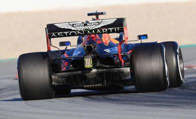 Le scuderie copiano la Mercedes, high rake addio