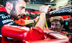 Leclerc fiducioso: «Passo gara interessante e buoni margini di miglioramento» - Leclerc