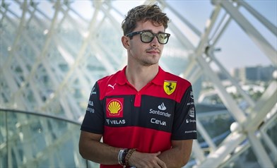 Leclerc: «Buona giornata, veloci sul giro ma fatichiamo sul passo. Abbiamo molto degrado»
