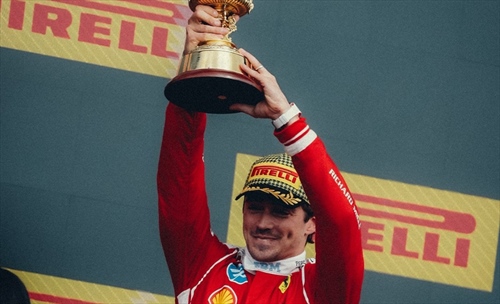 Leclerc cambia passo: la scintilla tra Sprint e qualifica che ribalta la stagione