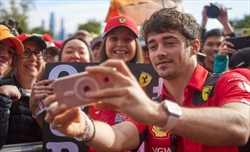 Leclerc cerca una nuova carriera? Ecco l'annuncio messo sui social 