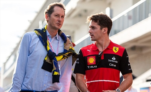 Leclerc difende Elkann: «Mi aveva chiamato prima per dirmi che...»