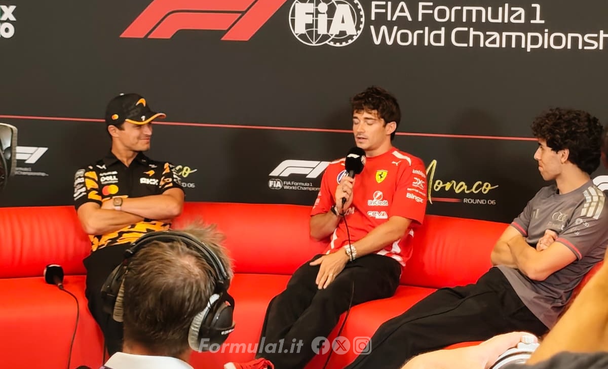 Leclerc e Norris convocati dai commissari: arrivano in ritardo alla conferenza