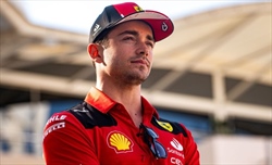 Leclerc-Ferrari, il retroscena: Hamilton tra i motivi del rinnovo